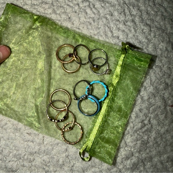 Ring Bundle - Picture 6 of 7